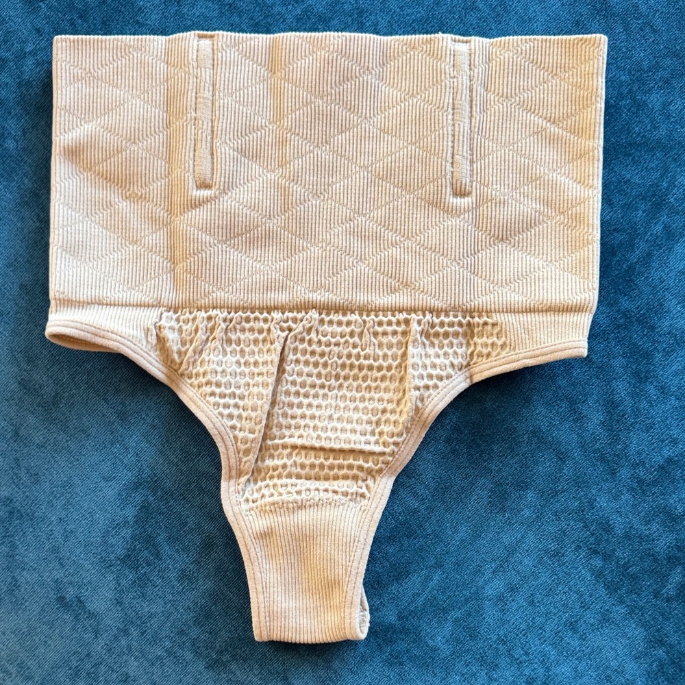 Cream Control Top Bottoms